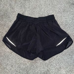 Lululemon hotty hot shorts